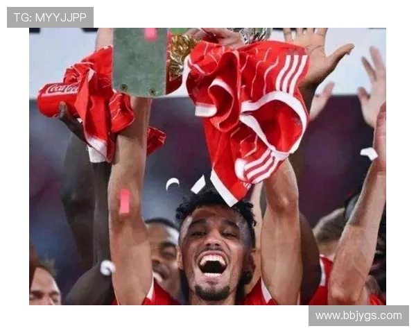 曼联发声力挺新星约罗入围欧洲金童奖25人候选名单获盛赞 曼联发声力挺新星约罗入围欧洲金童奖25人候选名单获盛赞