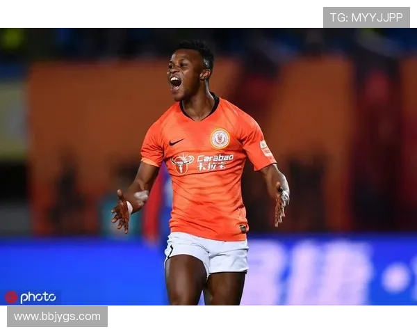 卢谈小卡进攻端状态低迷表示将深入研究帮助其重新找回专注投入 卢谈小卡进攻端状态低迷表示将深入研究帮助其重新找回专注投入